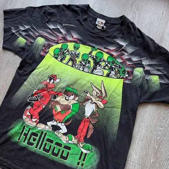 Vintage 90s Looney Tunes UFO Alien All Over Print Double Sided T Shirt Mens L
